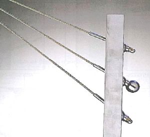 Câble inox d.5 7x7 avec embouts sertis pour garde corps